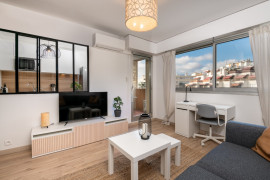Location
NICE VAUBAN - Grand studio climatisé et meublé