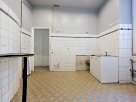 
                                                                                        Vente
                                                                                         Nice Wilson - Vaste 4 pièces  98 m2