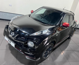 Voiture
Nissan Juke 1.6 DIG-T Nismo SUV 5dr Petrol Manual Euro 5 (200 ps)