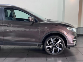 Voiture
                                                                                Nissan Qashqai 1.5 dCi Tekna SUV 5dr Diesel Manual Euro 6 (s/s) (115 ps)