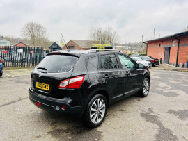 
                                                                                        Voiture
                                                                                         Nissan Qashqai 2.0 Tekna SUV 5dr Petrol CVT 4WD Euro 4 (141 ps) AUTO MOT 10/26 109K NICE SPEC