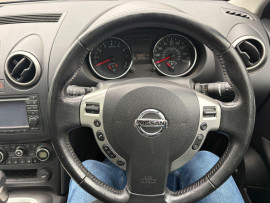 
                                                                                        Voiture
                                                                                         Nissan Qashqai 2.0 Tekna SUV 5dr Petrol CVT 4WD Euro 4 (141 ps) AUTO MOT 10/26 109K NICE SPEC