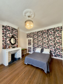 
                                                                                        Vente
                                                                                         NYONS Centre DROME PROVENCALE VILLA 185M² 5 Chambres JARDIN 500M² TERRASSE PLEIN SUD