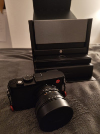
                                                                                        Photo
                                                                                         Objectif Summilux 28 mm f/1,7 ASPH – Noir