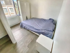 
                                                                                        Location
                                                                                         Occasion rare : charmant duplex, idéalement situé