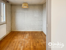 
                                                                                        Vente
                                                                                         Opportunité à saisir : T3 de 58m² à fort potentiel