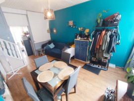 Vente
Opportunité petit prix maison avec cour