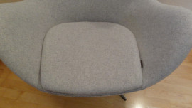 Meuble
Paire de chaises Fritz Hansen Egg