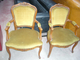 
                                                                        Meuble
                                                                         Paire de fauteuils Louis XV, promotion