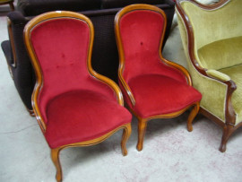 
                                                                        Meuble
                                                                         Paire de fauteuils rouges, promotion