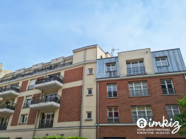 
                                                                                        Vente
                                                                                         Pantin – 2P 49 m², plafond cathédrale, balcon