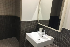 
                                                                                        Location
                                                                                         Paradis21