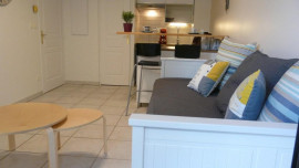 
                                                                                        Location
                                                                                         PARC BORELY*  ( Appartement + Parking)
