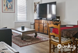 
                                                                                        Vente
                                                                                         Paris 10ème 4 pièces de 89 m² avec vue panoramique