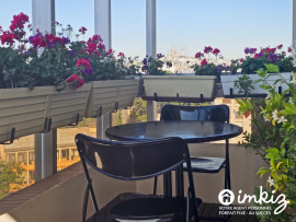 
                                                                                        Vente
                                                                                         Paris 10ème 4 pièces de 89 m² avec vue panoramique