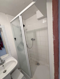 
                                                                                        Location
                                                                                         Paris 11e — Appartement 2 pièces meublé