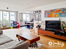 
                                                                                        Vente
                                                                                         Paris 11ème – 4P 84 m², quartier Roquette