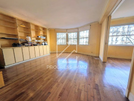
                                                                                        Vente
                                                                                         Paris 16 – Bel appartement immeuble standing