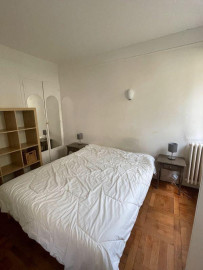 
                                                                                        Location
                                                                                         Paris 17e (75017). Spacieux 2 pièces, meublé