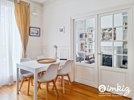 
                                                                                        Vente
                                                                                         Paris 18ᵉ  3 pièces avec balcon charme ancien