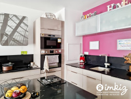 
                                                                                        Vente
                                                                                         Paris 19ᵉ 3 pièces de 69,6 m² traversant 2 balcons