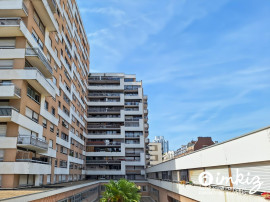 
                                                                                        Vente
                                                                                         Paris 19ème Studio rénové en 2026 proche canal