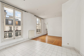 
                                                                                        Vente
                                                                                         Paris 5