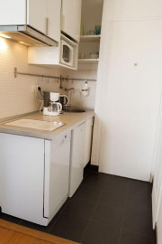 
                                                                                        Location
                                                                                         Paris 6ᵉ Odéon – Studio meublé calme