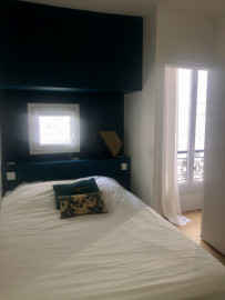 
                                                                                        Location
                                                                                         Paris 9e - 2 pièces meublé 32m2