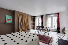 
                                                                                        Vente
                                                                                         PARIS III - PONT AUX CHOUX - MAGNIFIQUE 2 PIECES