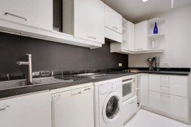 
                                                                                        Vente
                                                                                         PARIS III - PONT AUX CHOUX - MAGNIFIQUE 2 PIECES