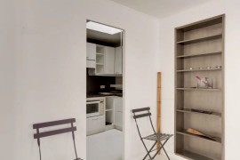 
                                                                                        Vente
                                                                                         PARIS III - PONT AUX CHOUX - MAGNIFIQUE 2 PIECES