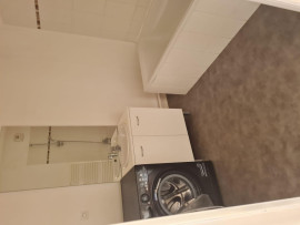
                                                                                        Location
                                                                                         Particulier loue T4 94m2 - Lille Marbrerie