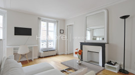 
                                                                                        Location
                                                                                         PASSY - ANNONCIATION / RAVISSANT DEUX PIECES