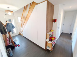 Vente
Pavillon 3 chambres, garage et jardin