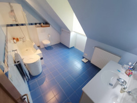 Vente
Pavillon avec jardin double garage