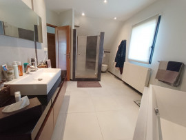 Vente
Pavillon avec jardin double garage