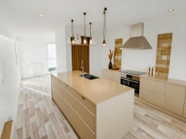 Vente
Pavillon de 2024 de 136 m², 8 pièces