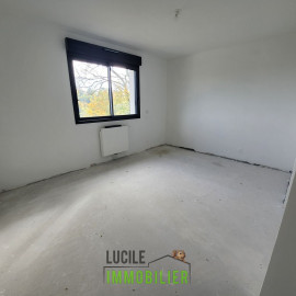 
                                                                                        Vente
                                                                                         Pavillon neuf 3 chambres
