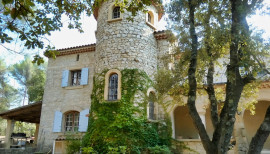 
                                                                                        Vente
                                                                                         PAYS D’AIX MAS DE CARACTERE 5,5 HA HAVRE DE PAIX