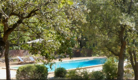 
                                                                                        Vente
                                                                                         PAYS D’AIX MAS DE CARACTERE 5,5 HA HAVRE DE PAIX