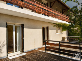 
                                                                                        Vente
                                                                                         Pelvoux - Appartements à rénover dès 45 000 €
