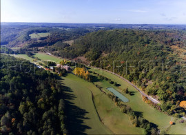 
                                                                                        Vente
                                                                                         PERIGORD MARIAGES TOURISME RECEPTIONS PRL 23 HA