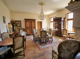
                                                                                        Vente
                                                                                         PERIGORD NOIR DOMAINE D’EXCEPTION MARIAGES 60 HA