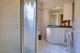 
                                                                                        Vente
                                                                                         PERIGORD PROPRIETE 23 HA GITES RIVIERE ETANG