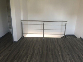 
                                                                                        Location
                                                                                         Petit appartement tranquille