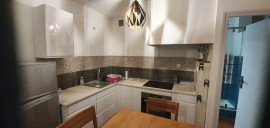 
                                                                                        Location
                                                                                         Petit appartement très agréable.