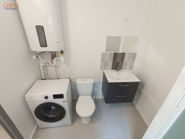 
                                                                                        Location
                                                                                         Petit T2, quartier Henriville, loyer tout compris