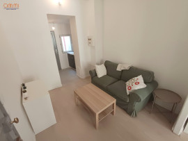 
                                                                                        Location
                                                                                         Petit T2, quartier Henriville, loyer tout compris