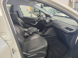 
                                                                                        Voiture
                                                                                         PEUGEOT 2008 - 1.6 Blue-HDi 100 CV ALLURE - 5 CV